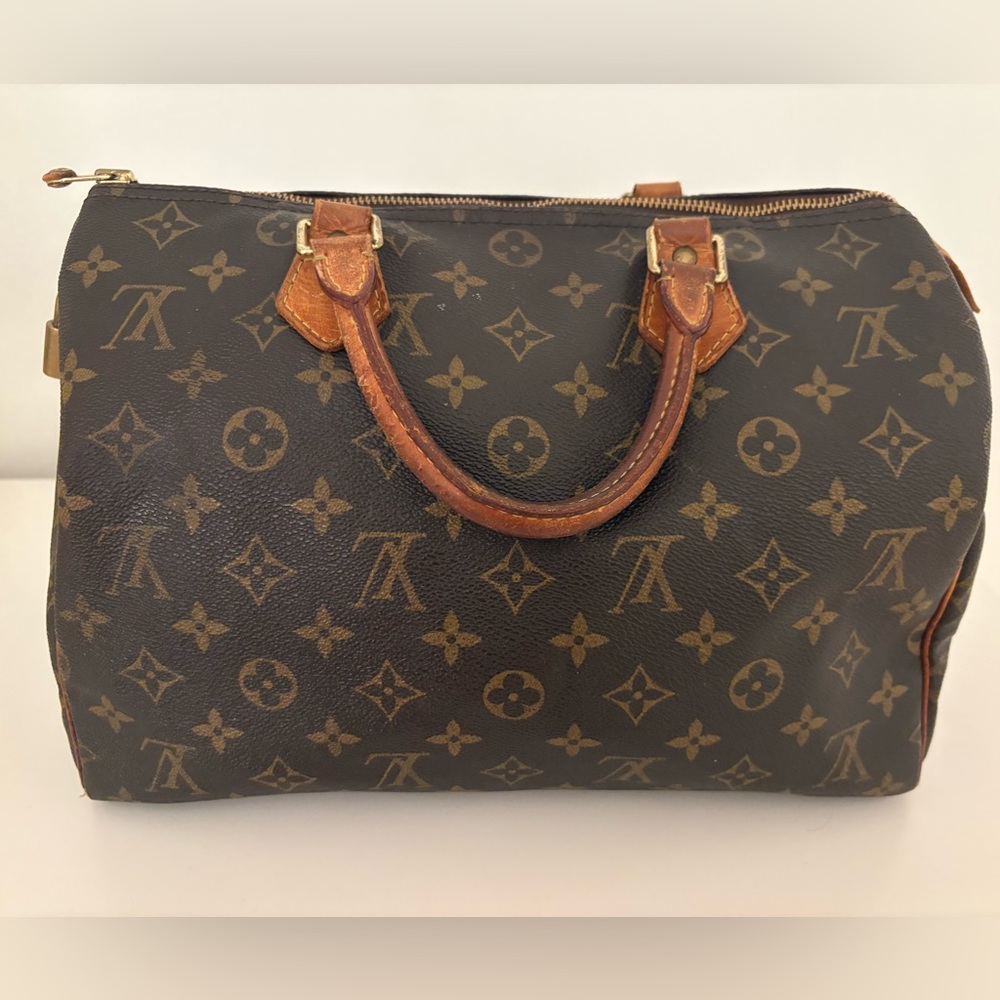 Louis Vuitton Monogram Speedy 30